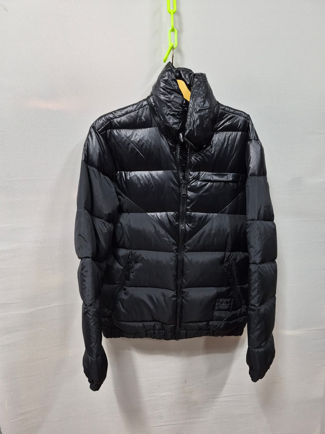 아디다스 블랙 패딩 점퍼 남성105 상품이미지1