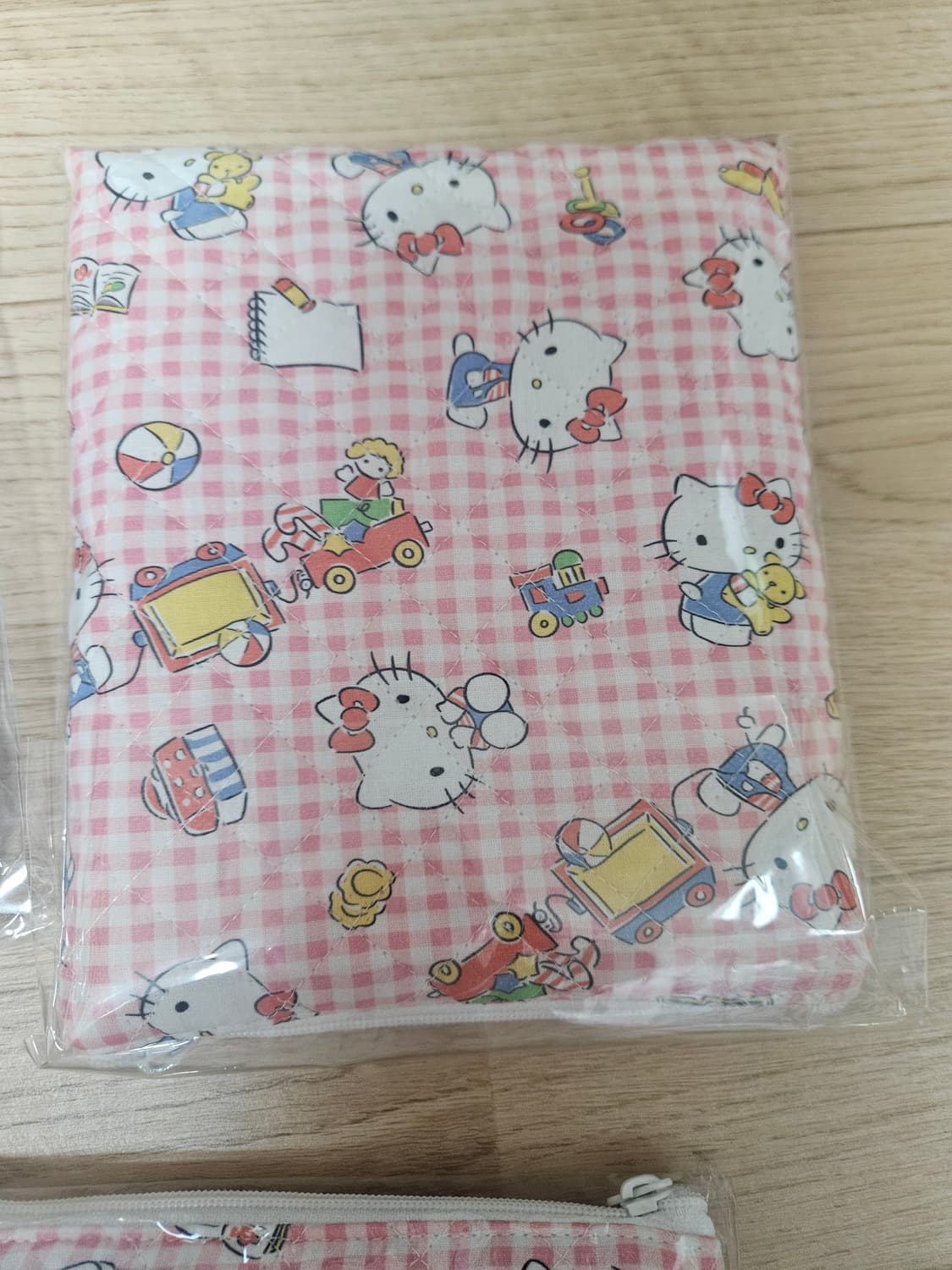 키티체크 파우치 상품이미지1