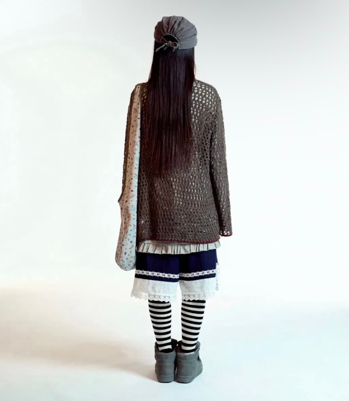 코이세이오 바텀 멀티플 프릴 드레스 + 홀 니트 상품이미지3