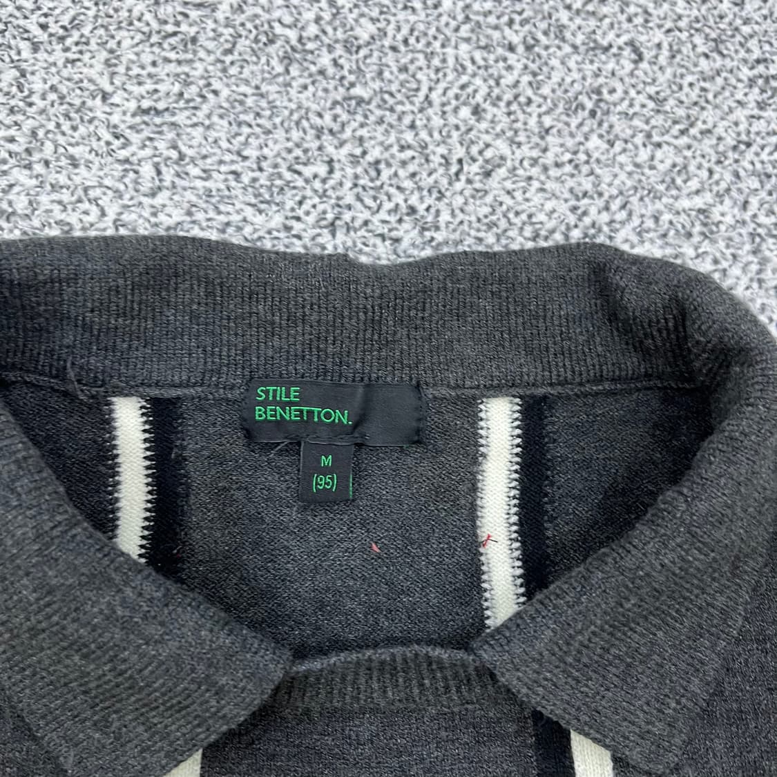 M 베네통 여성 스트라이프 카라 니트 0313M 상품이미지2