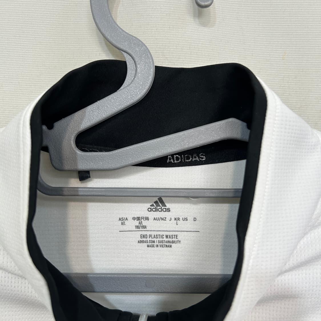 아디다스 남성 하프 집업 티셔츠 100 상품이미지2