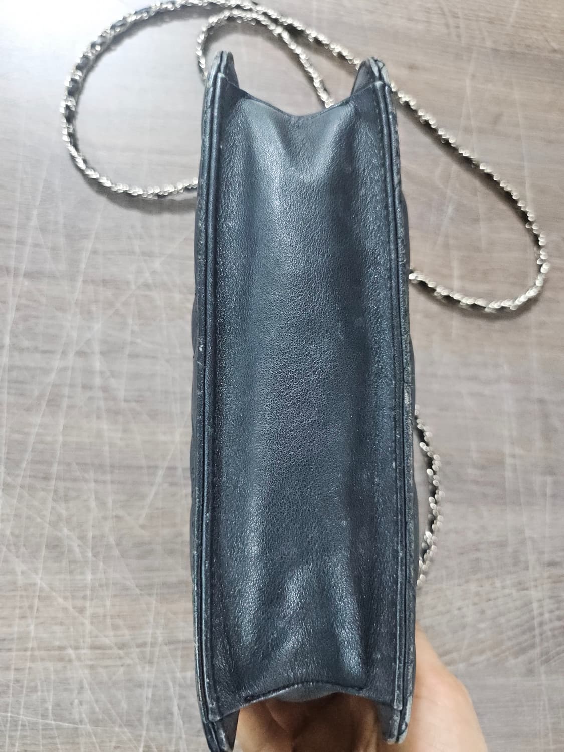 메트로시티 퀼팅 체인 크로스백 블랙 상품이미지5