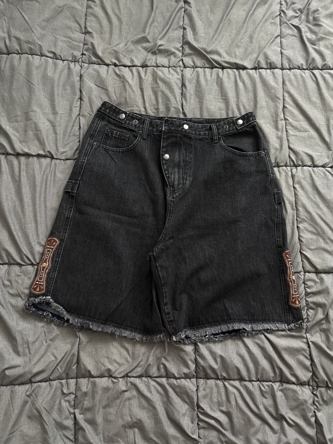 (2) karactor 카락터 데님 버뮤다 팬츠 상품이미지1