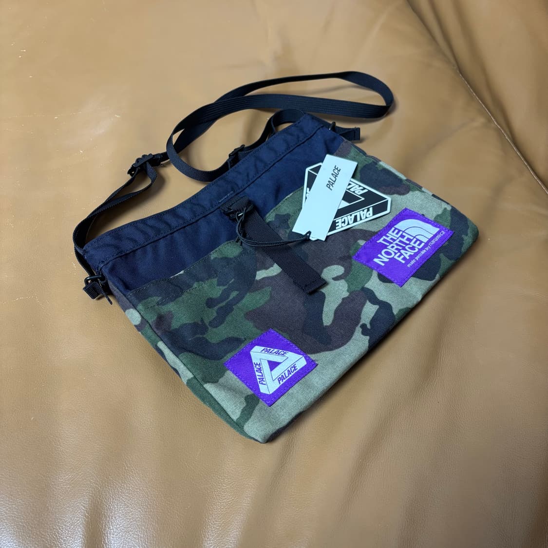 팔라스 노스페이스 퍼플라벨 코듀라 카모 샤코슈 가방 상품이미지4