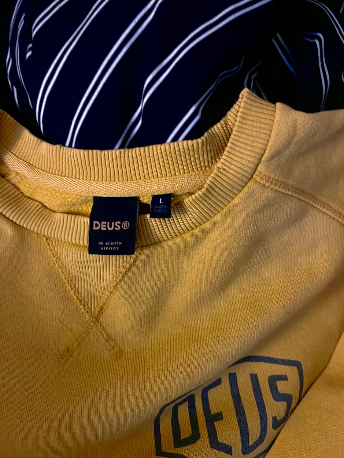 (L) 데우스 옐로우 맨투맨 상품이미지2