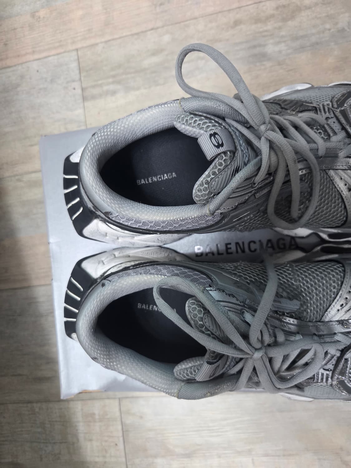 [42] 발렌시아가 스테이플러 그레이 상품이미지3