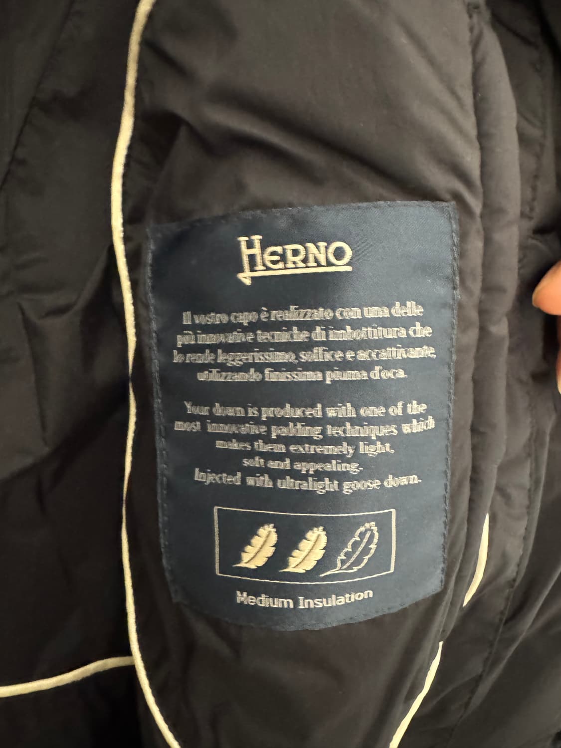 에르노 구스패딩 자켓 판매합니다 상품이미지5