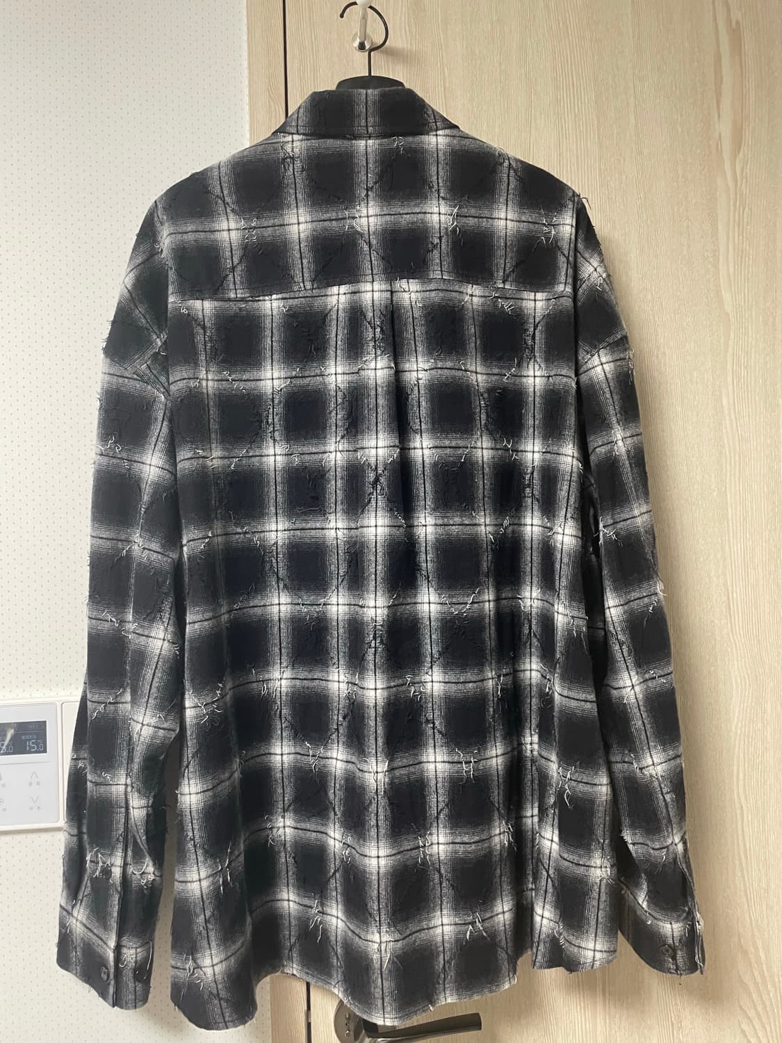 52사이즈, 준지 25ss 아가일 데미지 체크 루즈핏 셔츠 블랙 상품이미지3