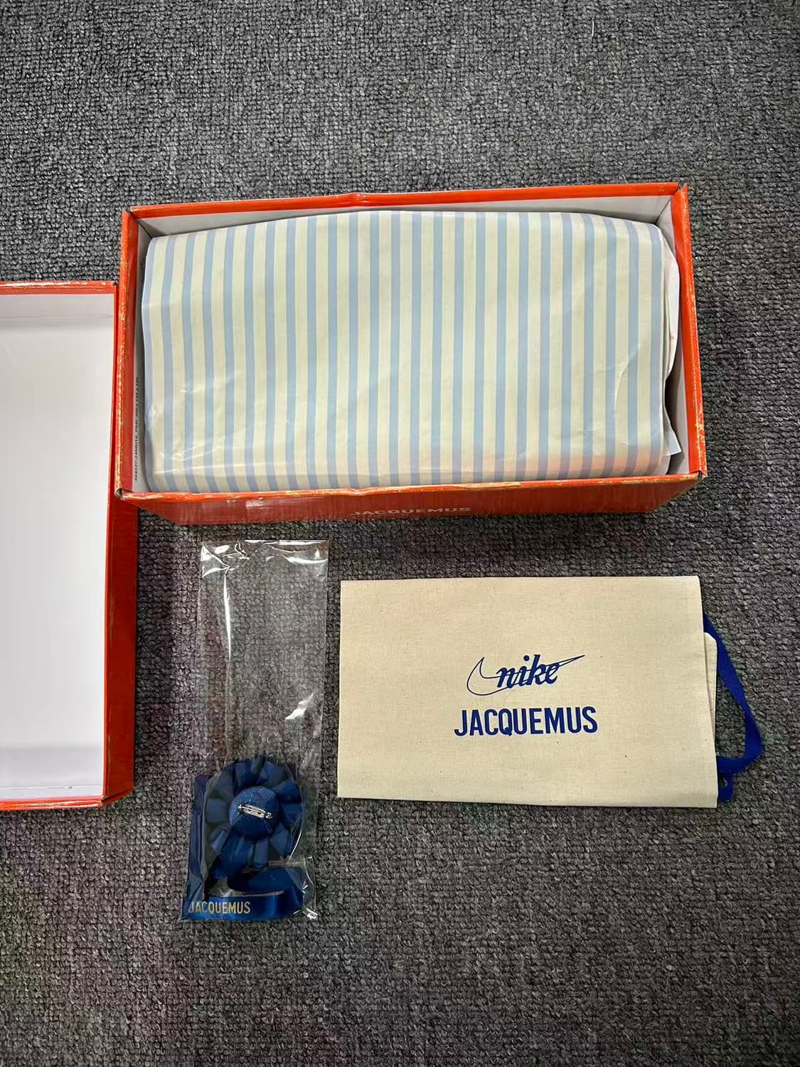 나이키 x 자크뮈스 문 슈 SP 오프 누아르 캐시미어 상품이미지8