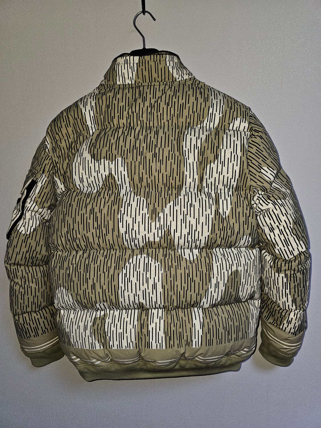 스톤아일랜드 레인 카모 리플렉티브 다운 패딩 상품이미지4