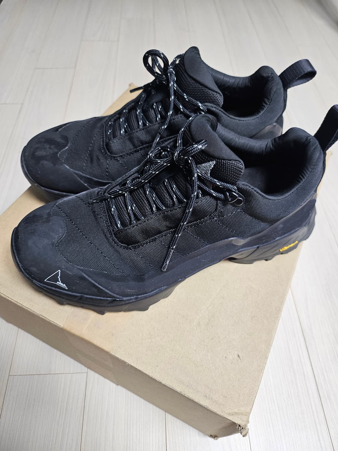 로아 카타리나 블랙 41 260 상품이미지2