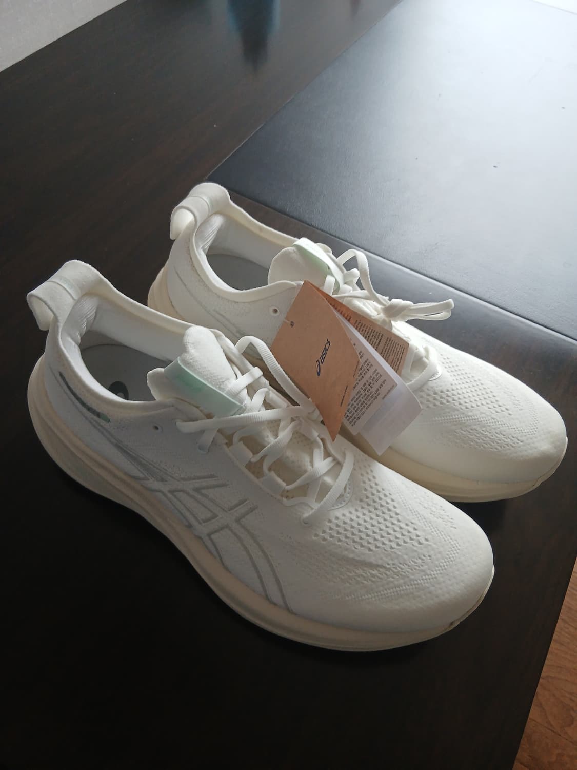 아식스 젤님버스 26 화이트(새상품,박스X) 상품이미지1