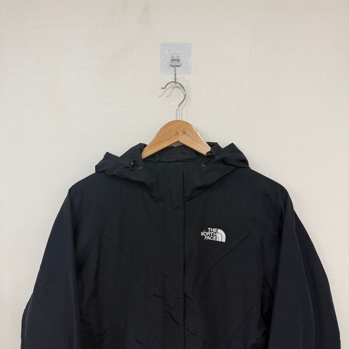 노스페이스 바람막이M 상품이미지2