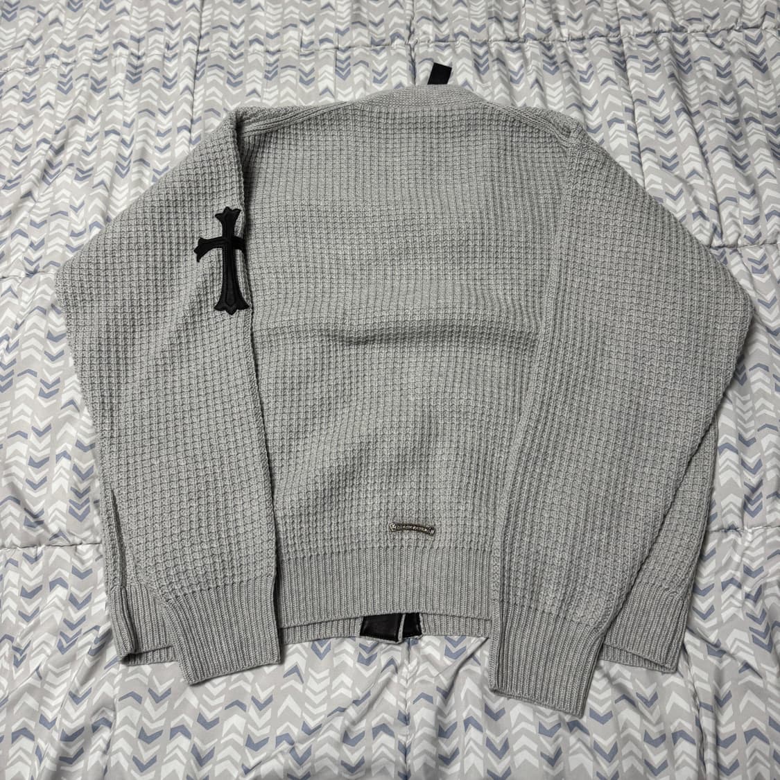 [새상품] 크롬하츠 블랙 패치 니트 가디건 그레이 M 상품이미지2