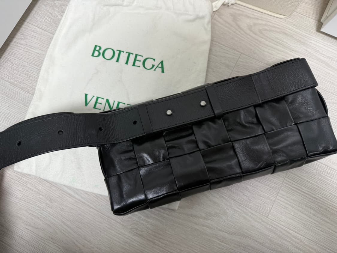 (보테가 베네타) 카세트백 벨트백 - 윤승아 백 상품이미지8