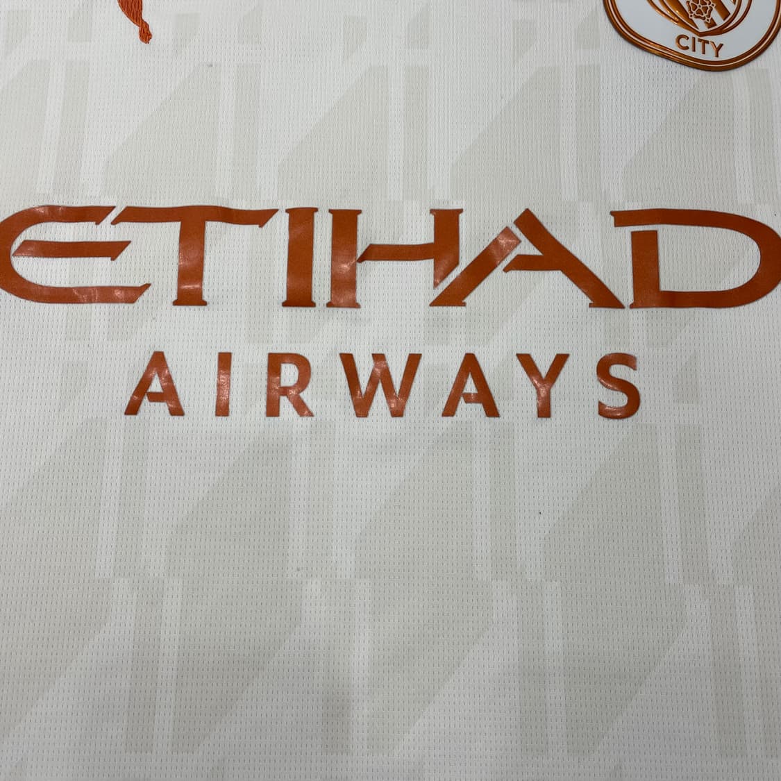 푸마 맨시티 23-24 어웨이 노마킹 유니폼 상품이미지2