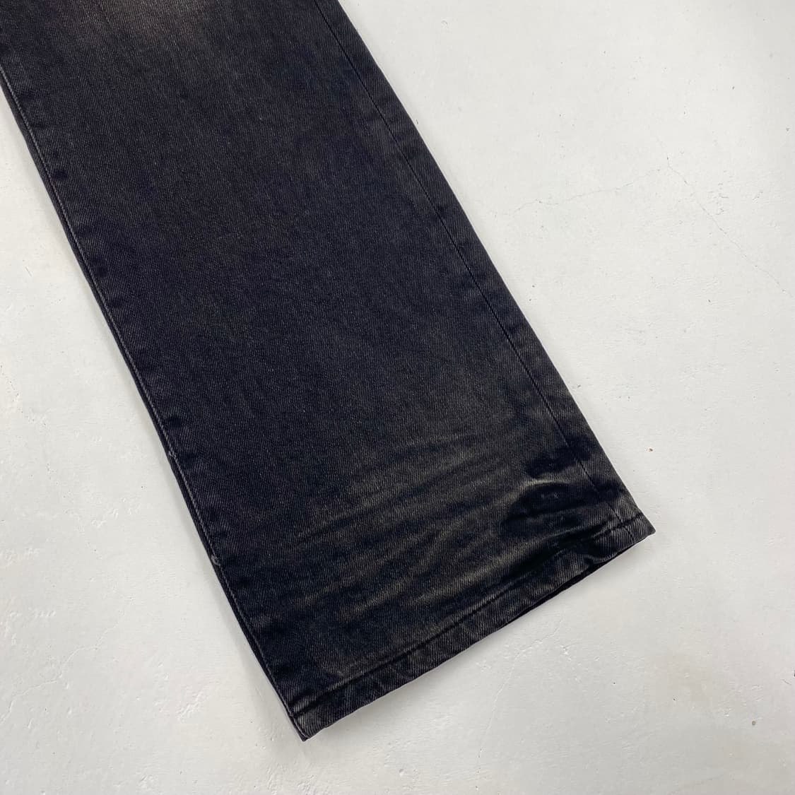 엘무드 워싱 플레어 핏 부츠컷 데님 진(33) 상품이미지4