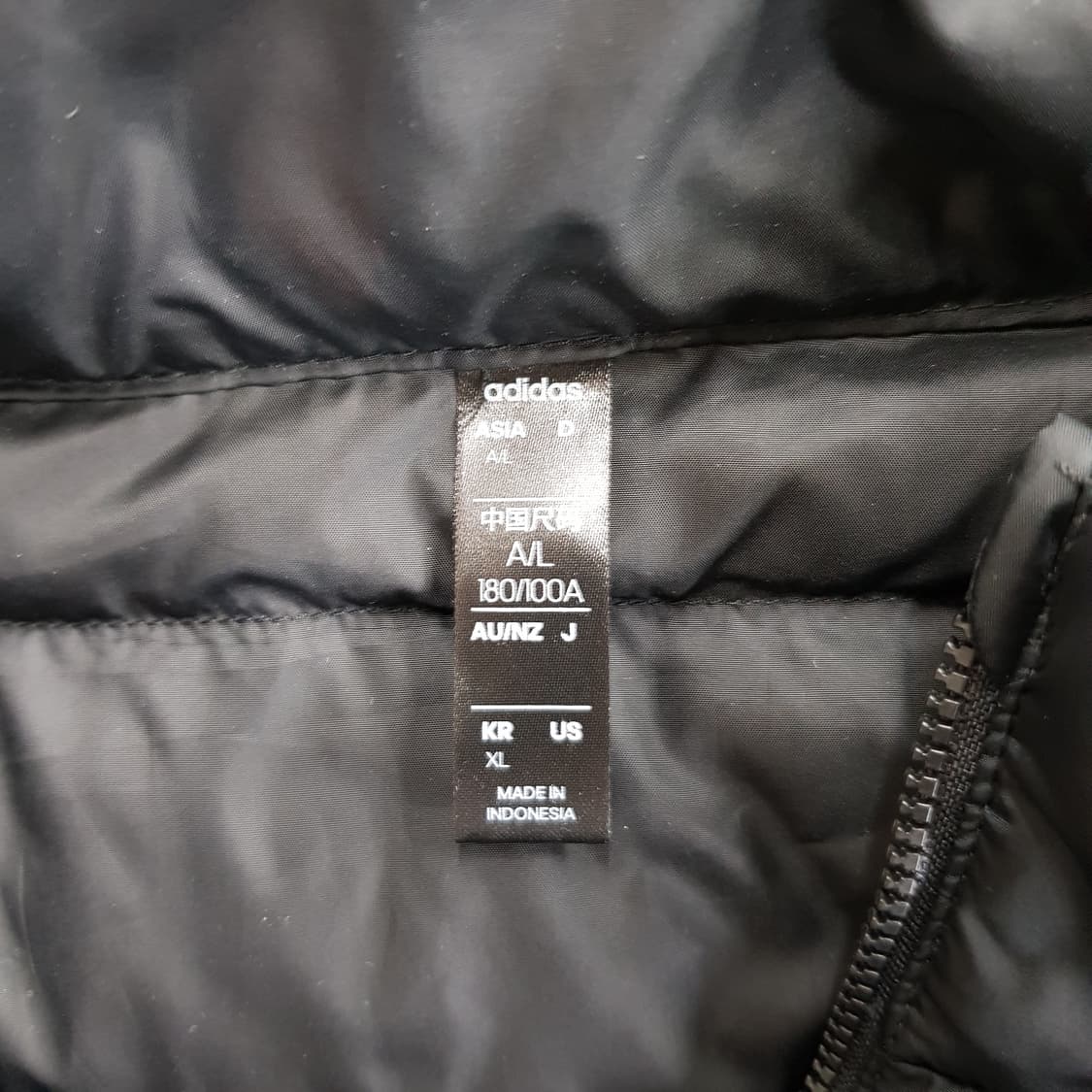 아디다스 블랙 삼선 다운 남성 패딩 XL사이즈 상품이미지3