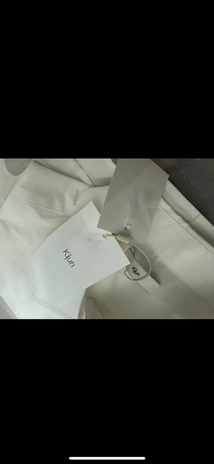 기준 kijun 스트럭처 오버사이즈 셔츠 화이트 새상품 여자셔츠 상품이미지6