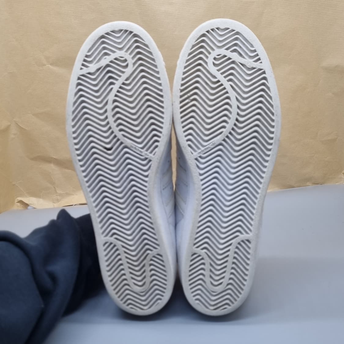 아디다스 슈퍼스타 뱀피 남성스니커즈270 상품이미지3