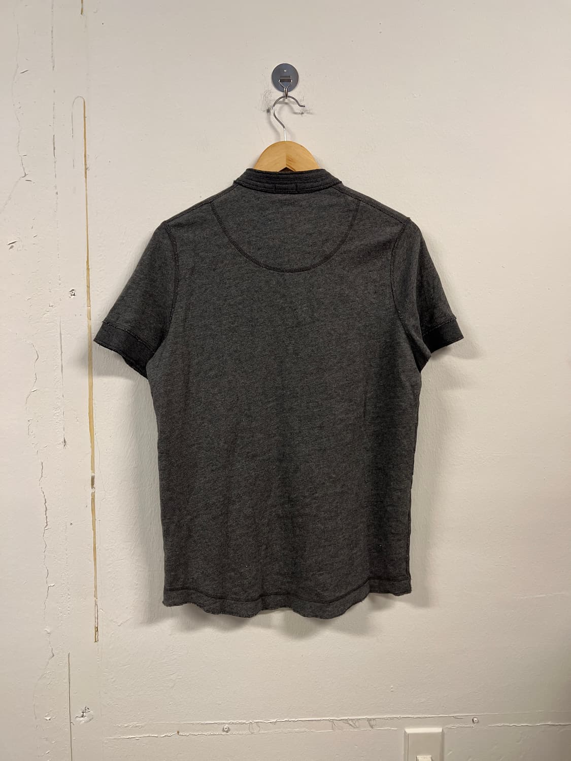 L) 아베크롬비 그레이 헨리넥 반팔 T296 상품이미지3