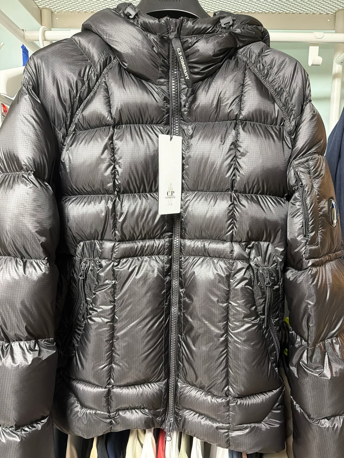 cp컴퍼니 dd쉘 25fw M 상품이미지1