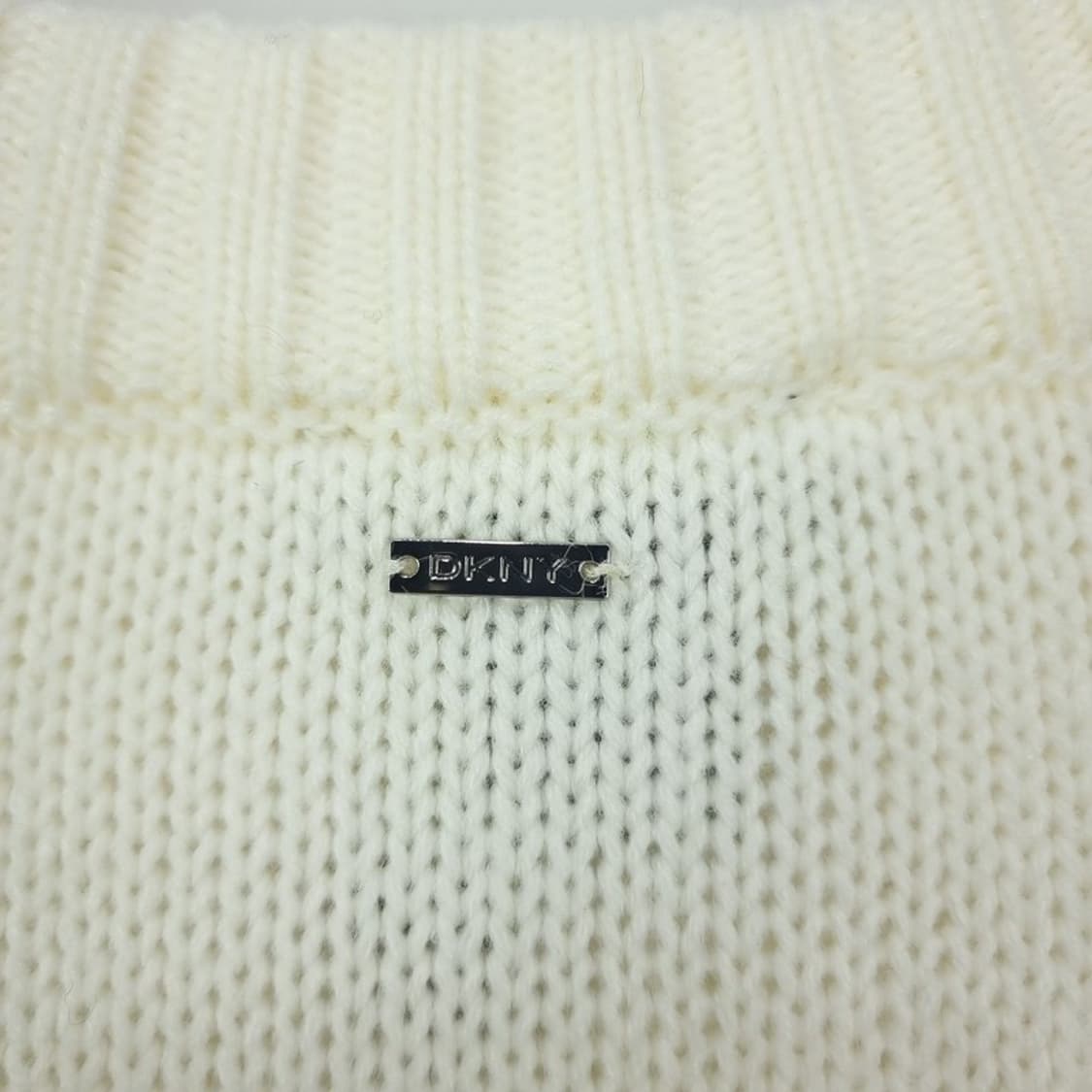 [도나카란뉴욕] 레이스 포인트 오버핏 크루넥 니트 아이보리 M19131 상품이미지6