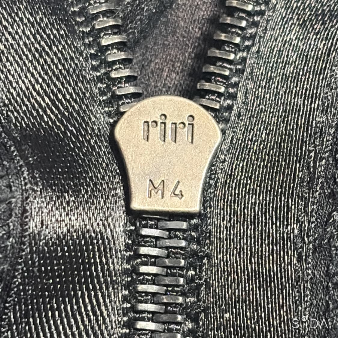 생로랑 A라인 미니 스커트 상품이미지9