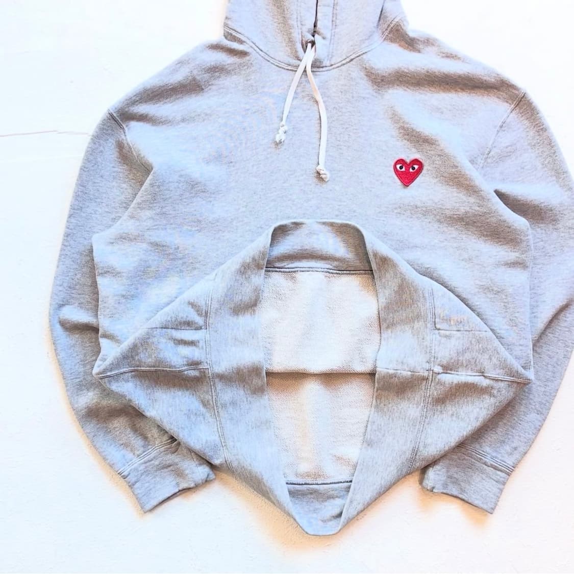 꼼데가르송 하트 와펜 후드스웻 상품이미지5