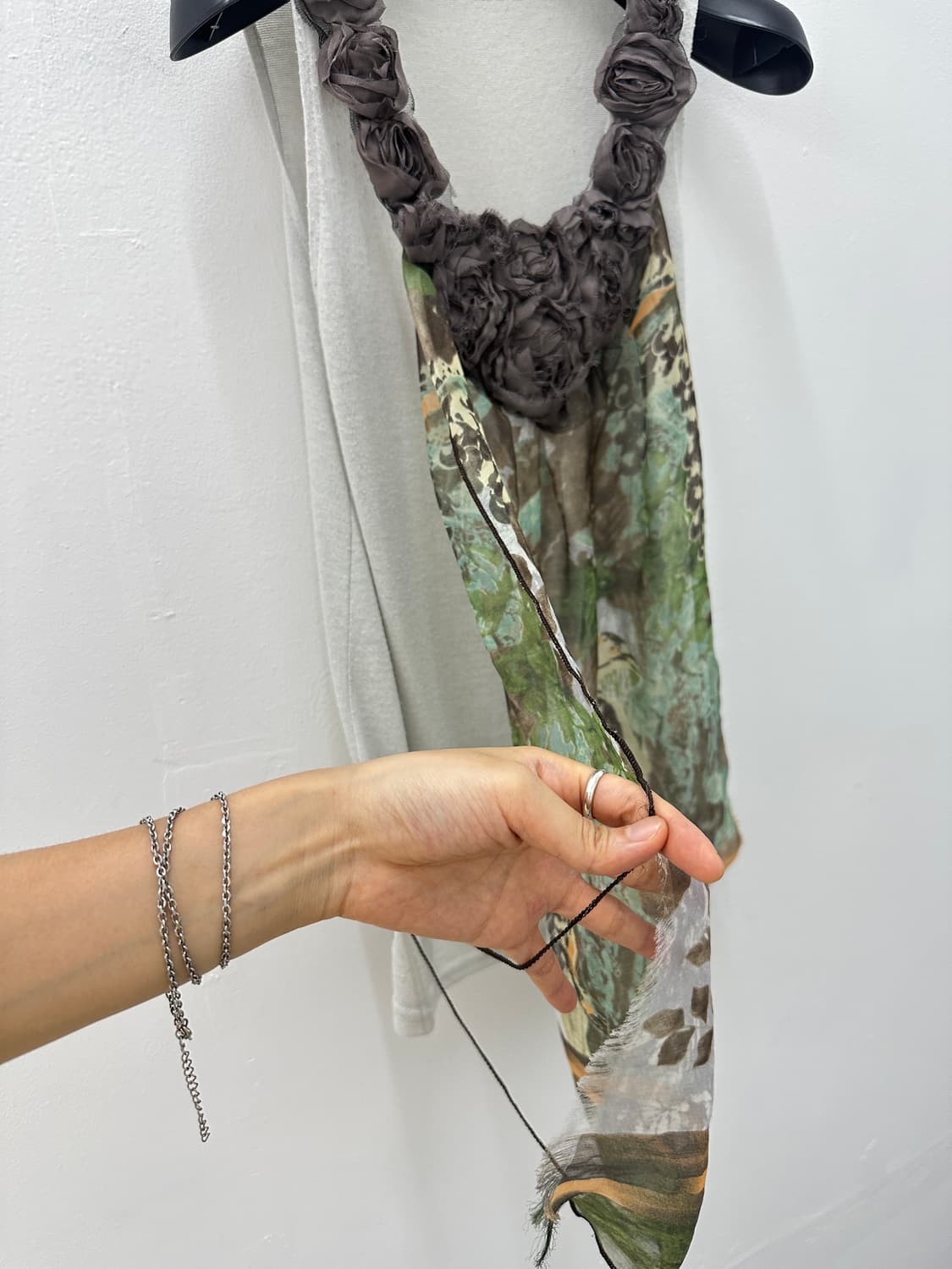 NONE vintage scarf sheer sleeveless 상품이미지6