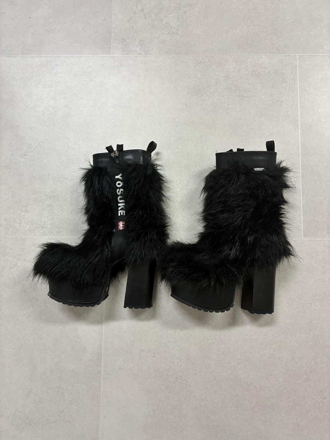 퍼 통굽 힐부츠 240 상품이미지6