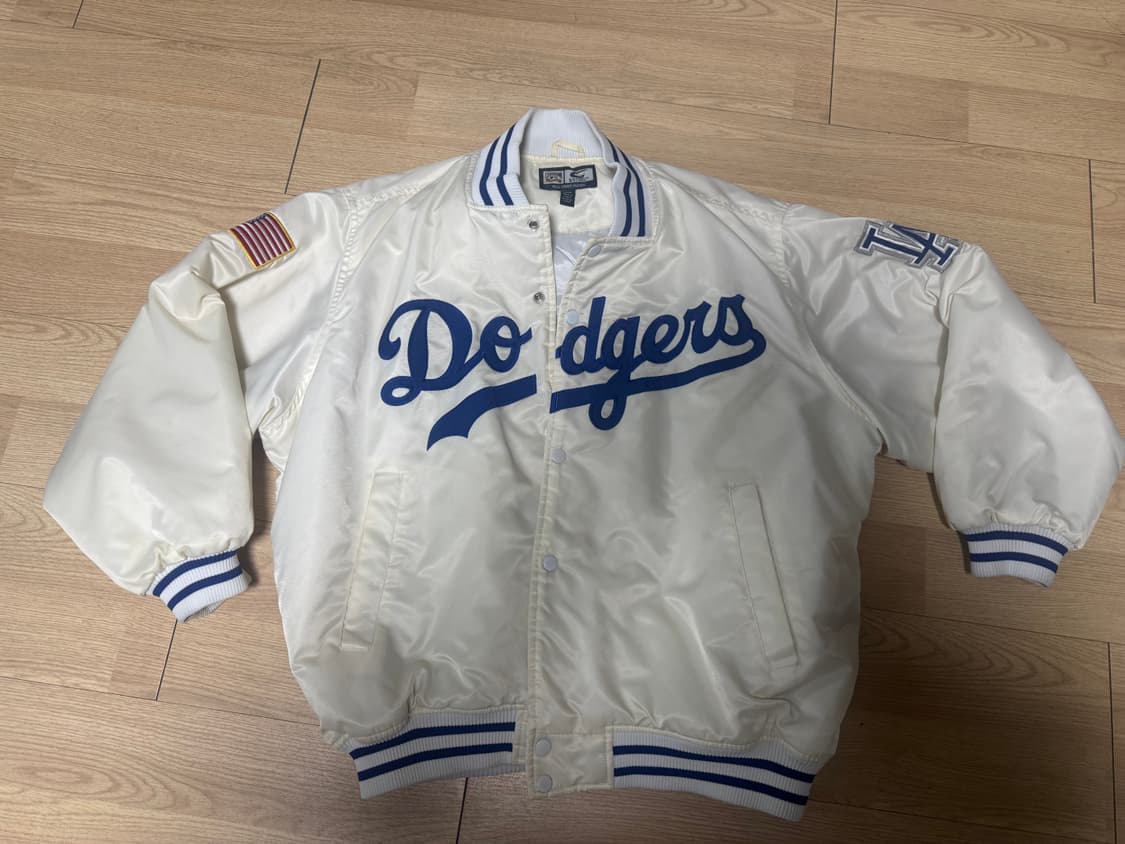 G-III 쿠퍼스타운 다저스 자켓 상품이미지1