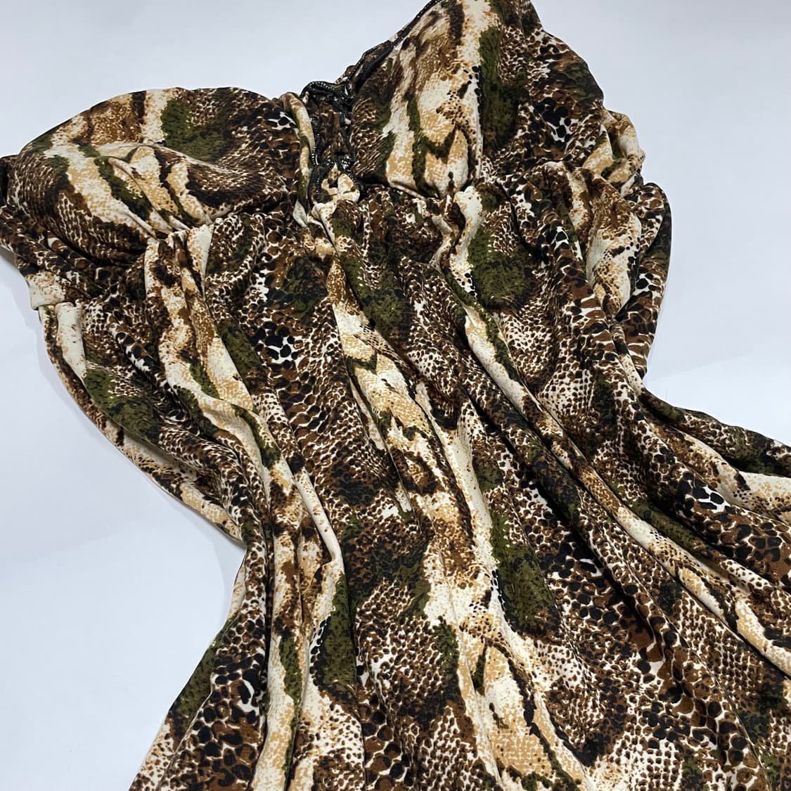 Shop 502 갸루 파이톤 원숄더 원피스 상품이미지1