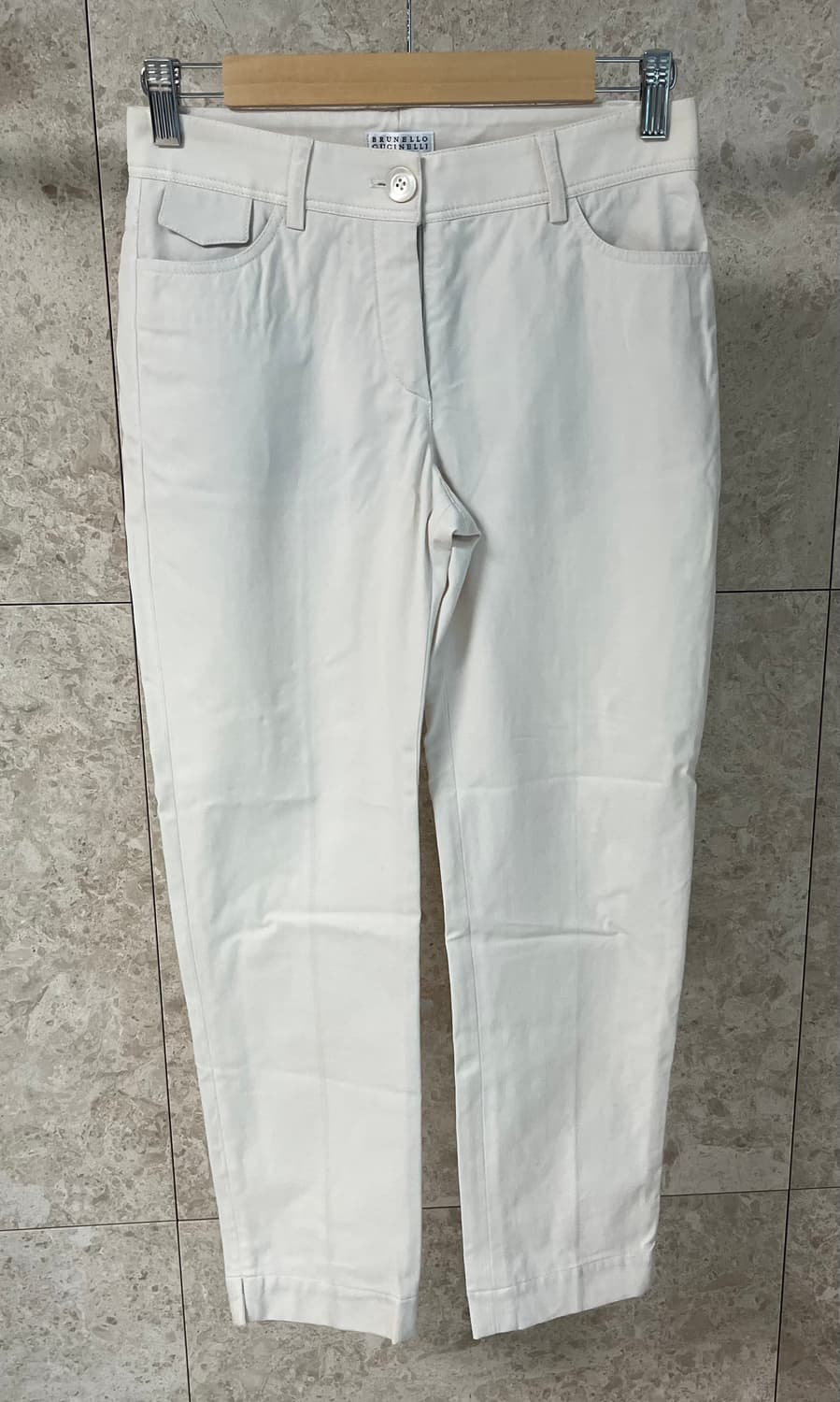 브루넬로 쿠치넬리  여성화이트바지 상품이미지1