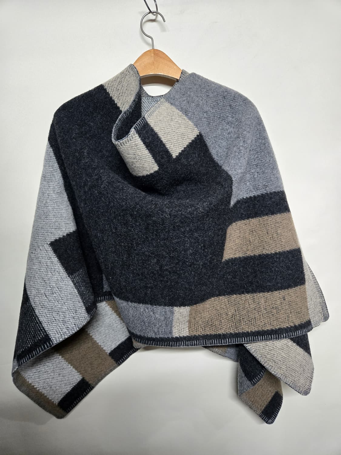 버버리 울 캐시미어 블럥킷 판초 케이프 상품이미지5