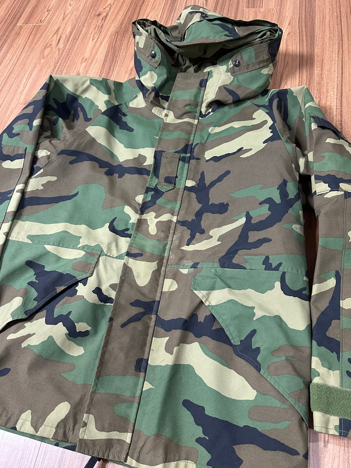 미군 오리지널 우드랜드 고어텍스 콜드파카 M-R 상품이미지2