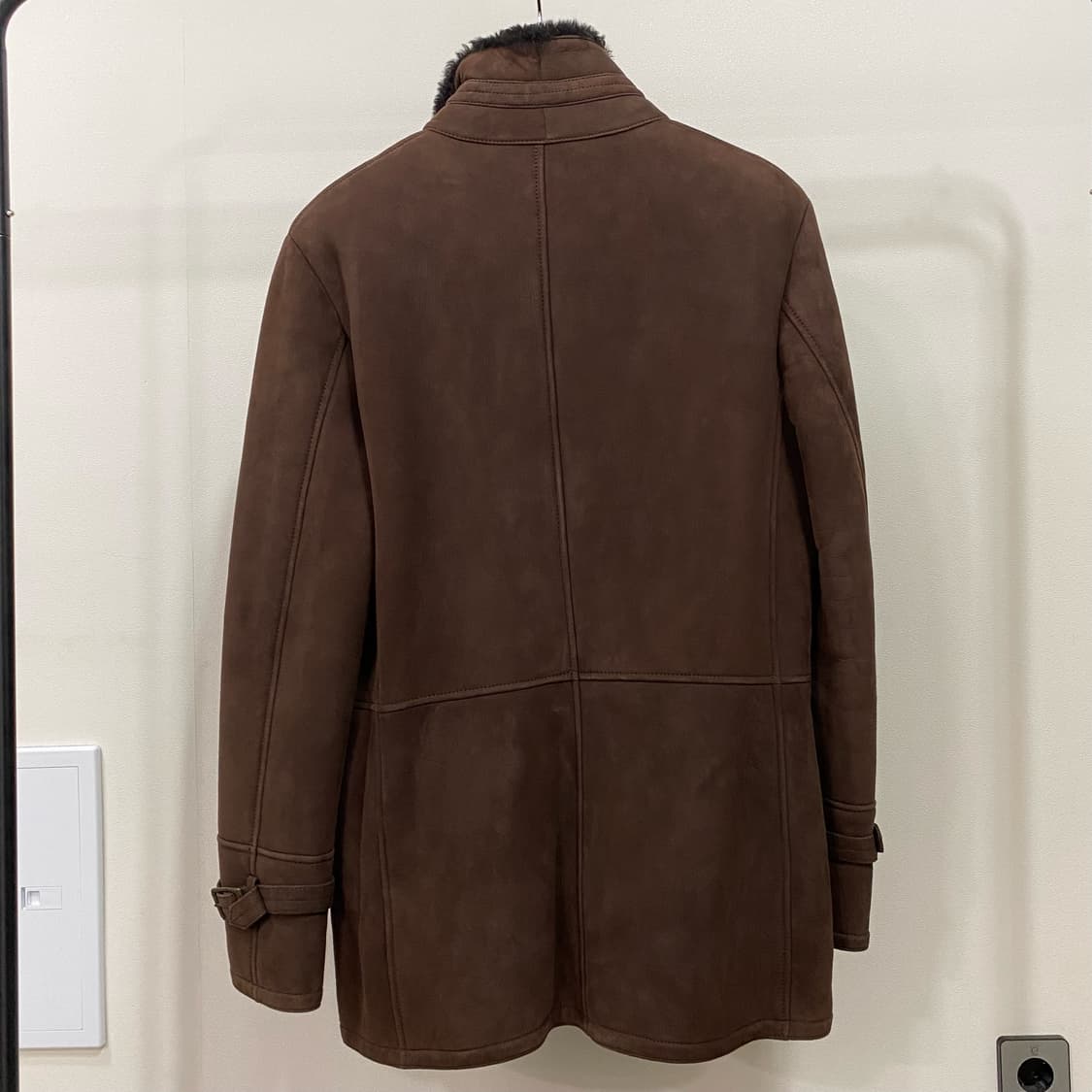 노스비치 양가죽 양털 무스탕 코트 자켓 상품이미지2