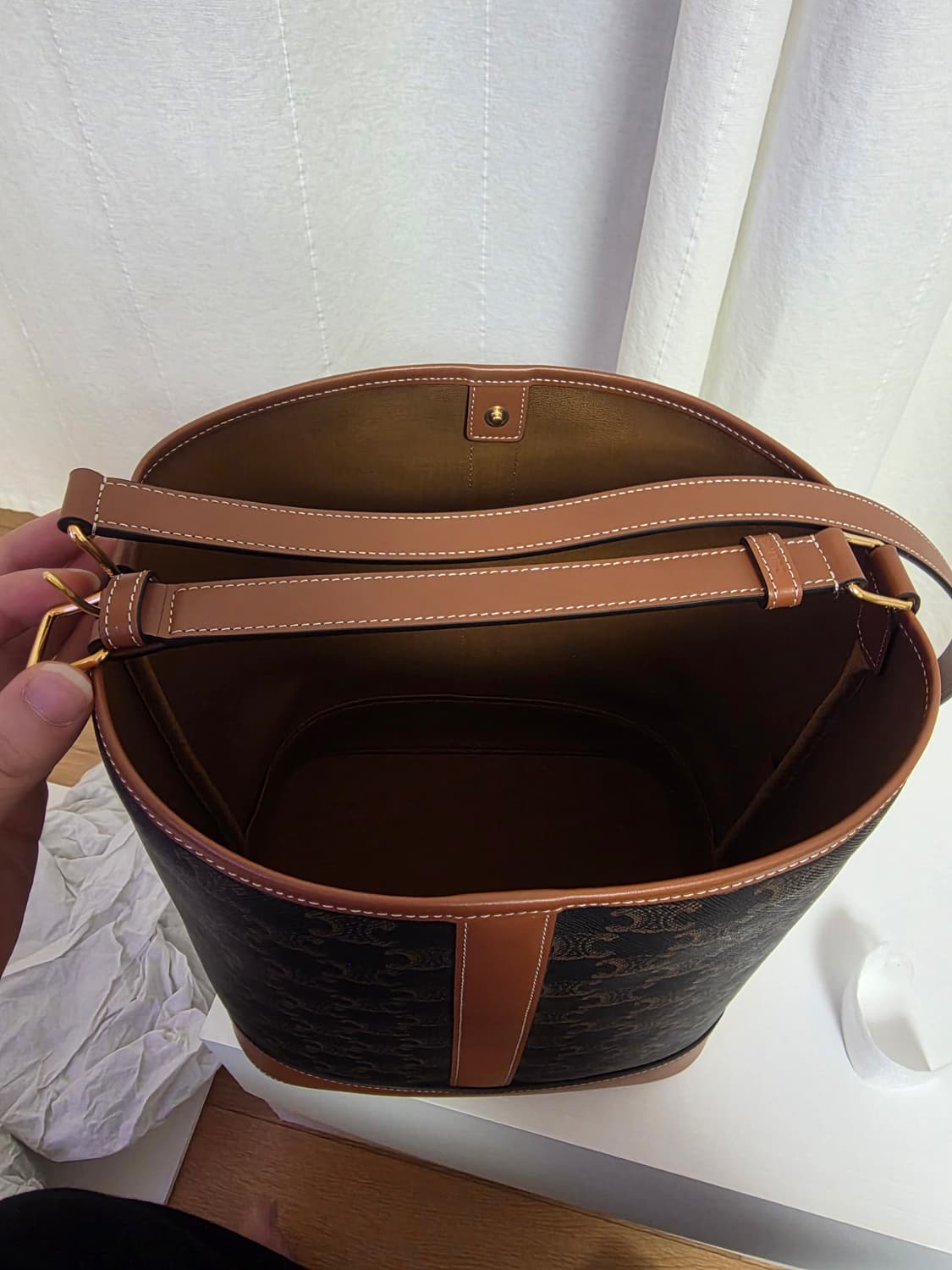 [새상품급] 셀린느 트리옹프 미디움 버킷백 풀구성 상품이미지9