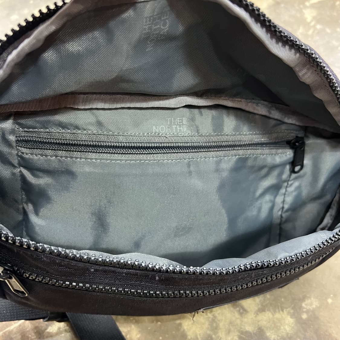 노스페이스 코듀라원단 웨이스트백 힙색 가방 상품이미지5