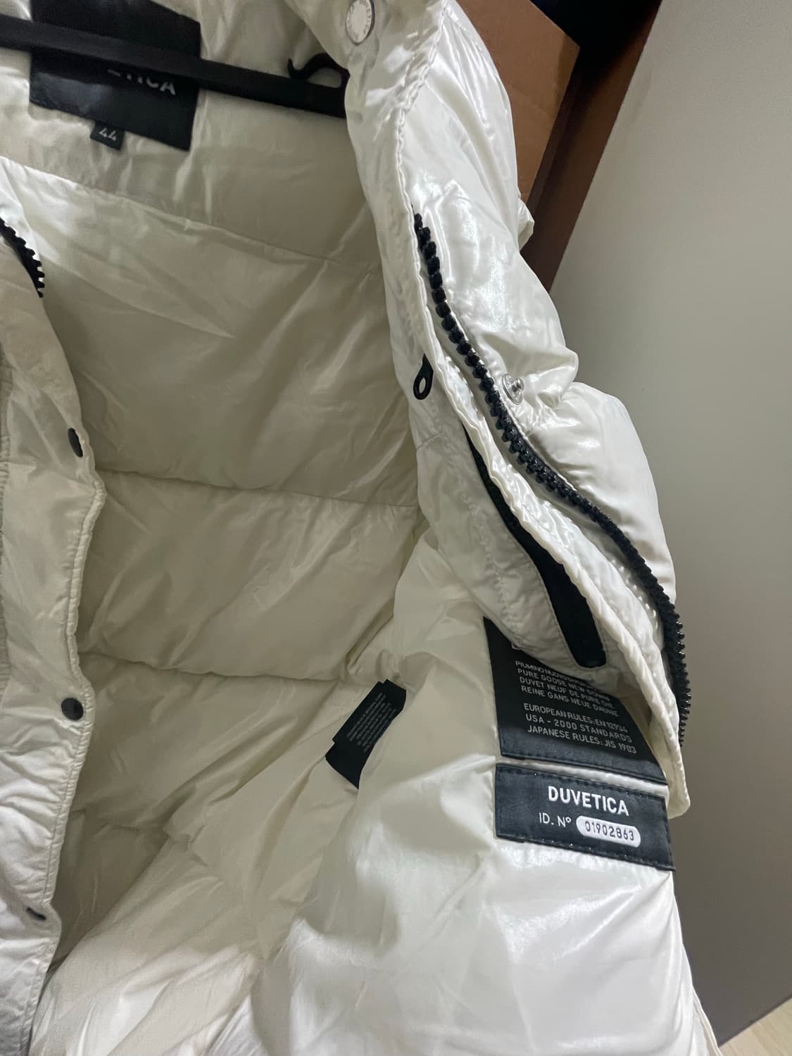 듀베티카 구스 패딩 베스트 새상품급!! 상품이미지3