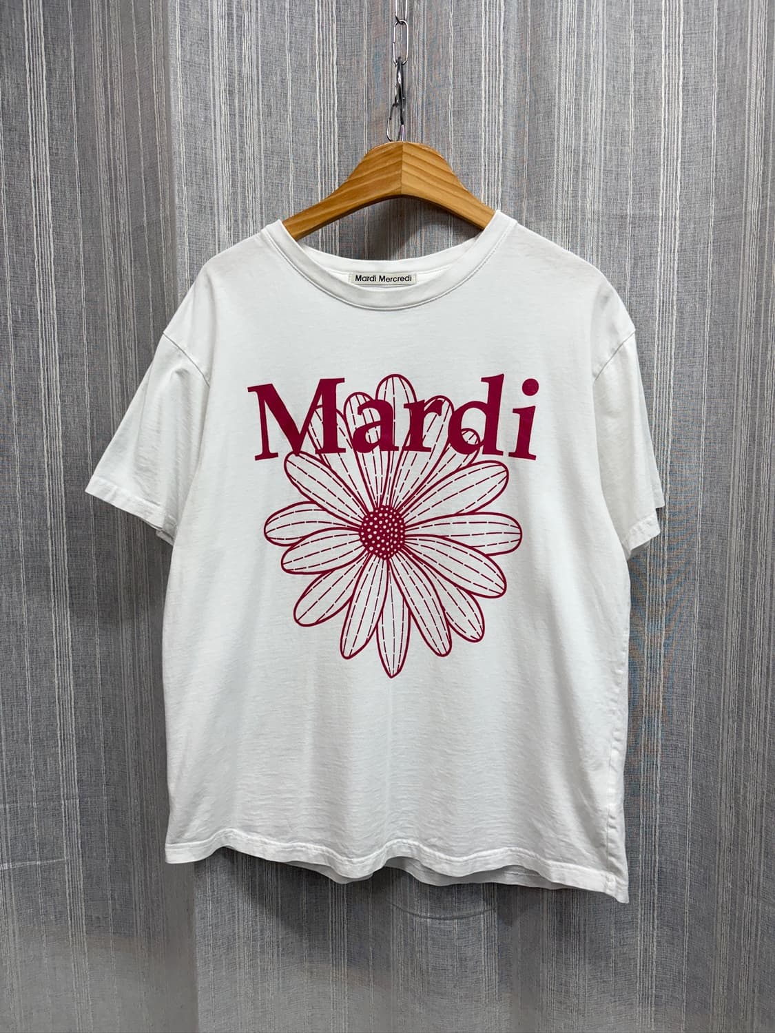 Mardi Mercredi 마르디 메크르디 플라워 메르디 반팔 티셔츠 상품이미지1