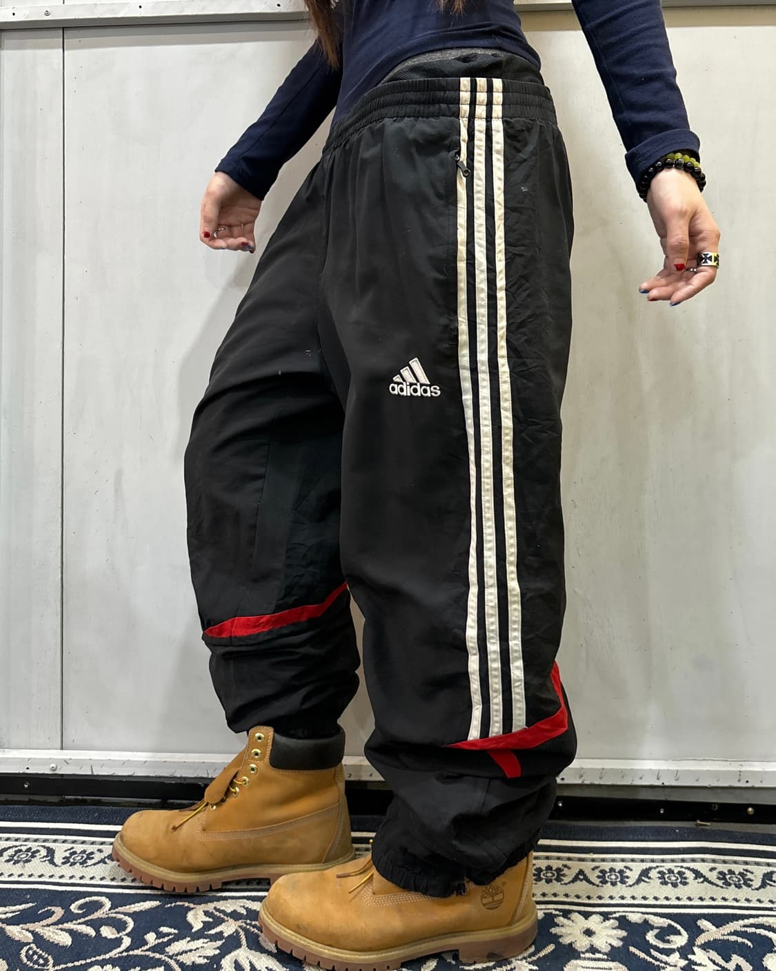 90s adidas&Liverpool 콜라보 블랙&레드 트랙팬츠 상품이미지1