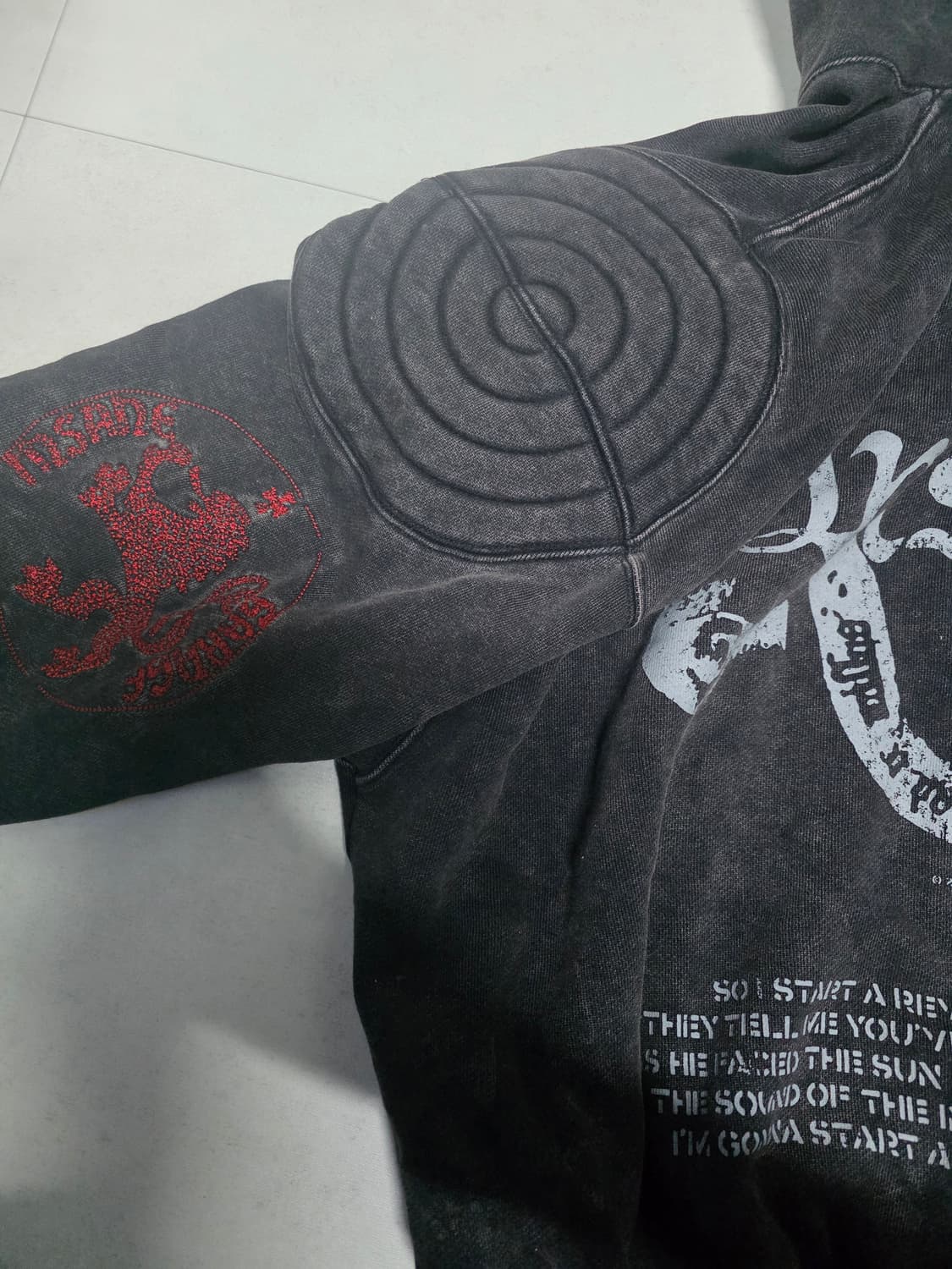 인세인개러지  패디드 숄더 후디 빈티지 블랙 1사이즈 후드집업 상품이미지7