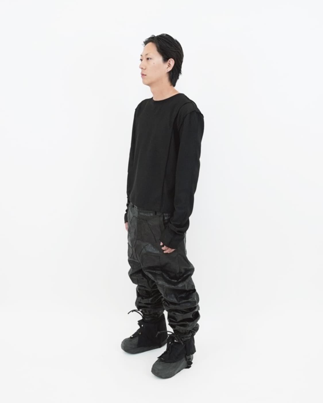 [새상품] YYYY Vertical Pleated Long Sleeve  상품이미지1