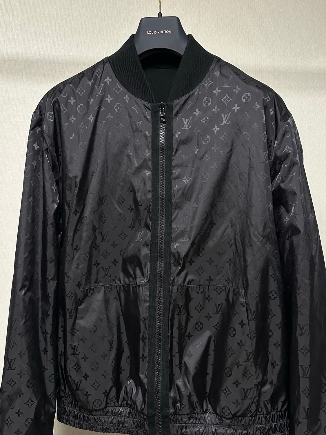 루이비통 리버시블 모노그램 점퍼 25ss XXL(105-110) 상품이미지1