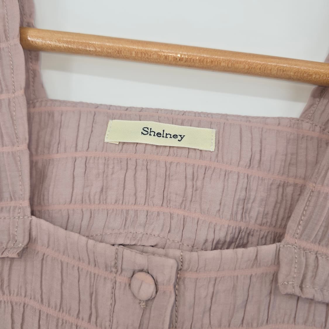 Shelney 링클 텍스처 버튼 블라우스 페미닌 무드 상품이미지3