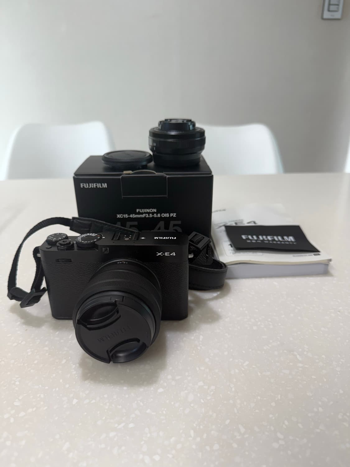 후지필름 x-e4 + 렌즈 상품이미지1