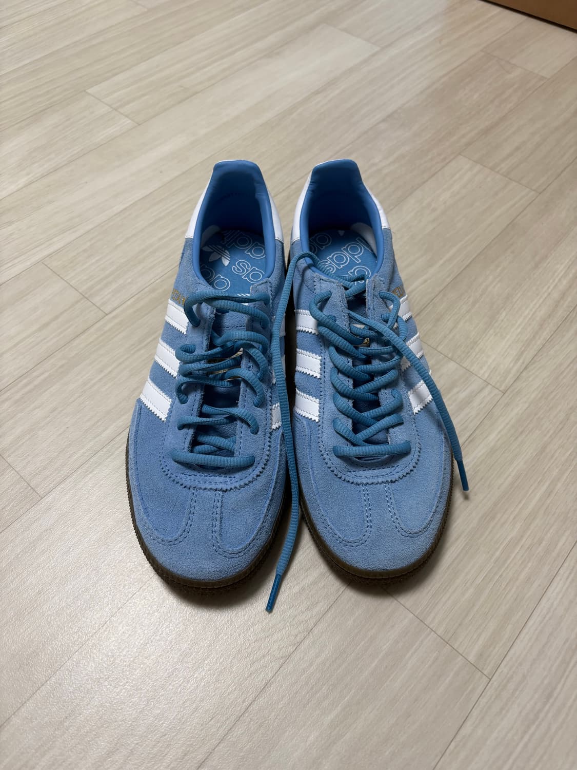 아디다스 스페지알 핸드볼 라이트 블루 상품이미지1