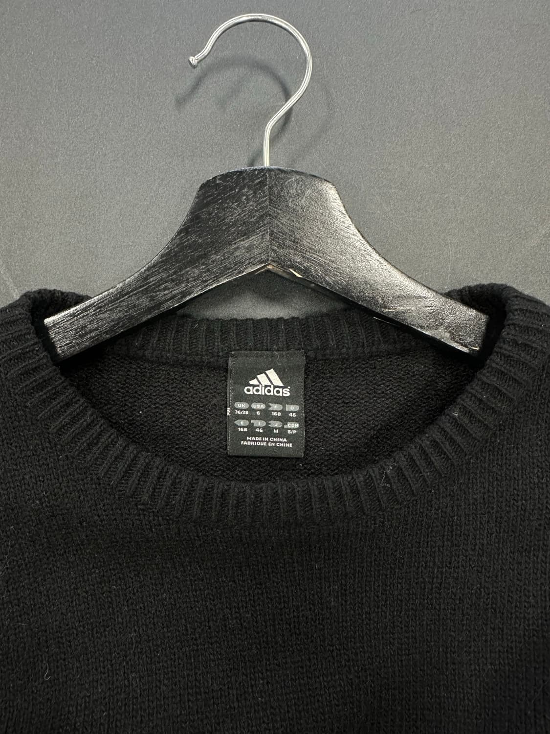 아디다스 패치로고 삼선 니트 상품이미지4