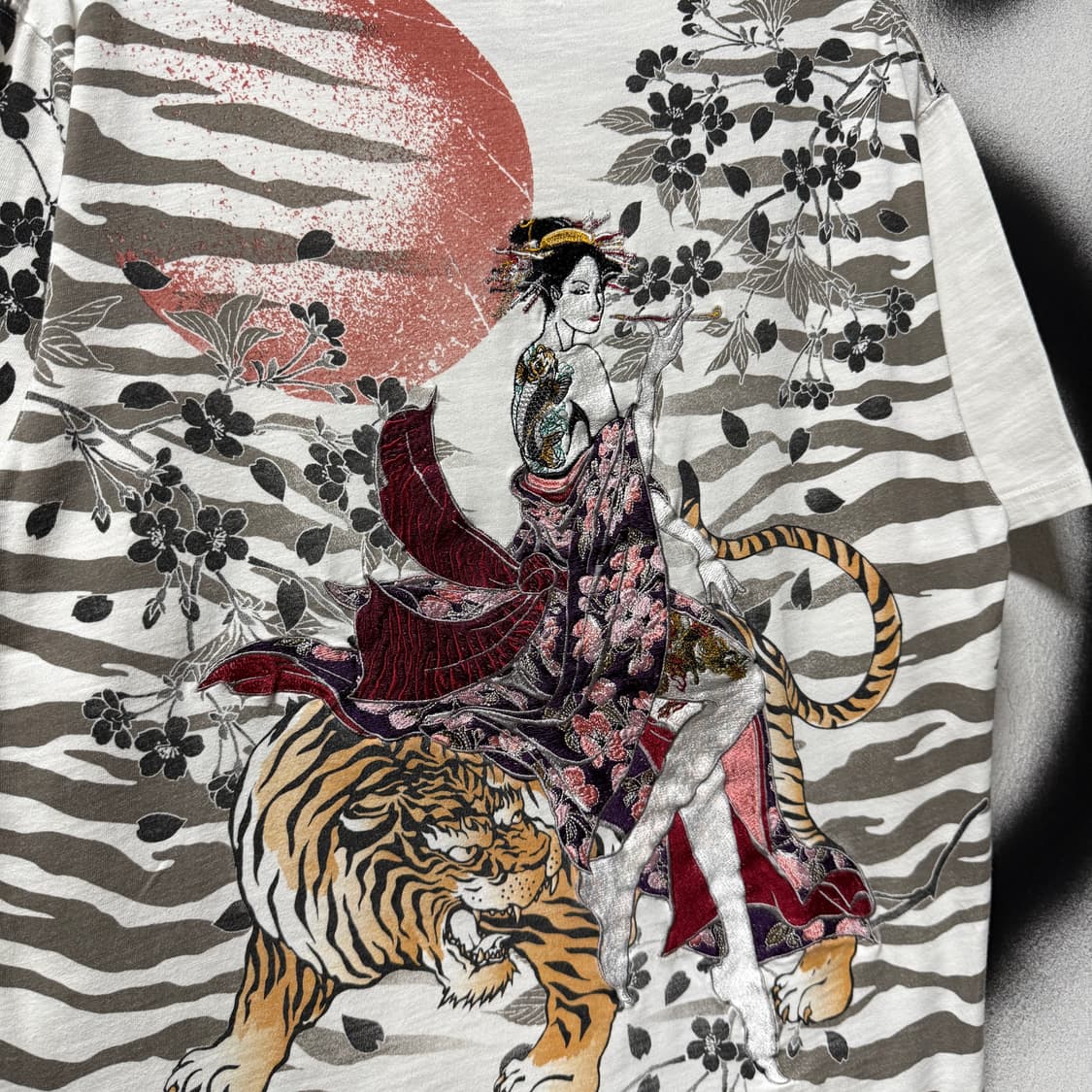 VTG 빈티지 재패니즈 오리엔탈 동양풍 호랑이 자수 반팔 티셔츠 상품이미지5